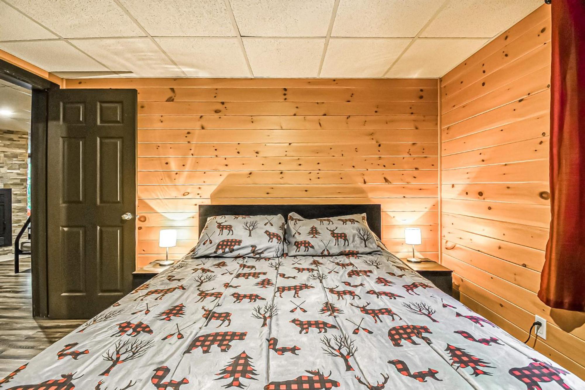 Brown Bear Lodge Brownsburg 外观 照片
